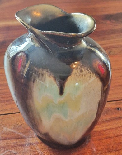 Vintage pottery drip lava - ,